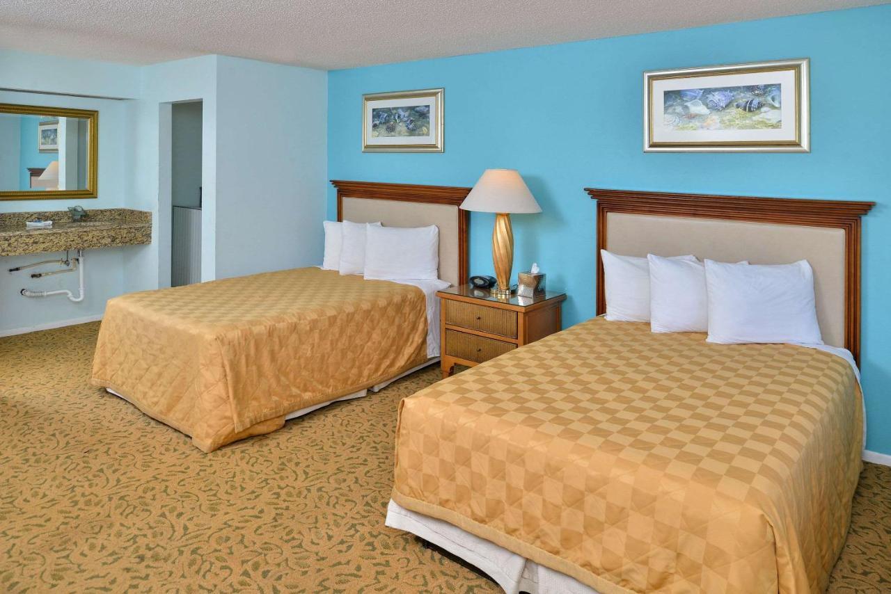 Travelodge By Wyndham Venice Venice Gardens Exterior photo