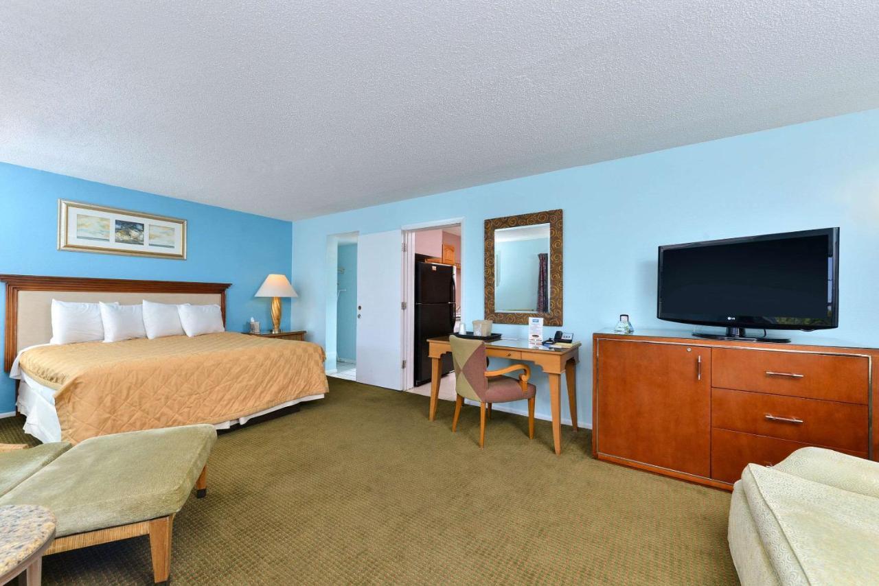 Travelodge By Wyndham Venice Venice Gardens Exterior photo
